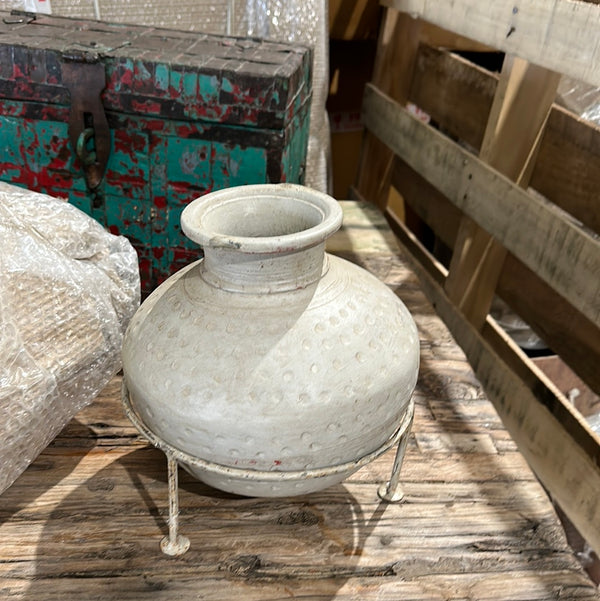 Clay Pot on Stand