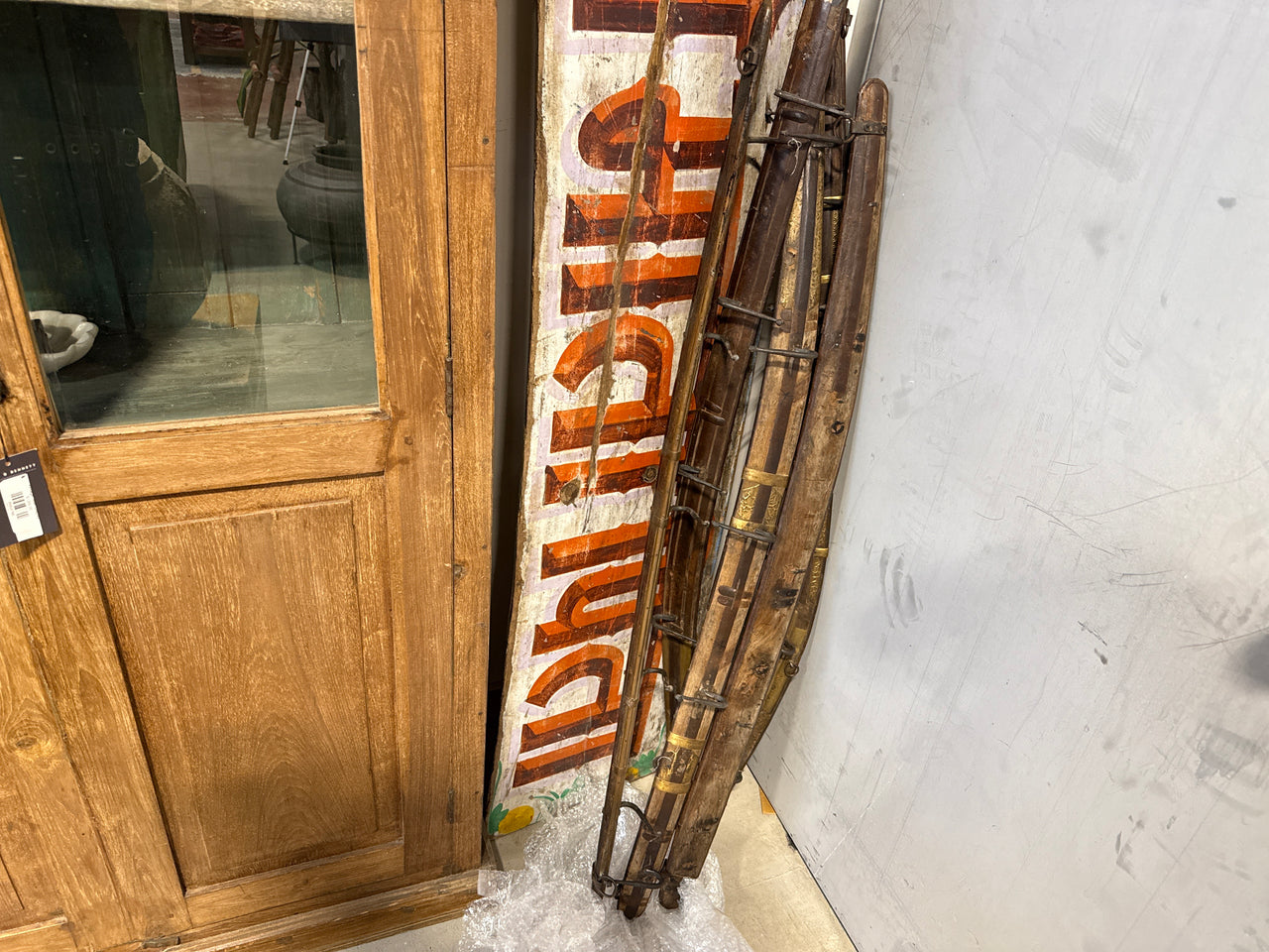 Camel Saddle Coat Hanger