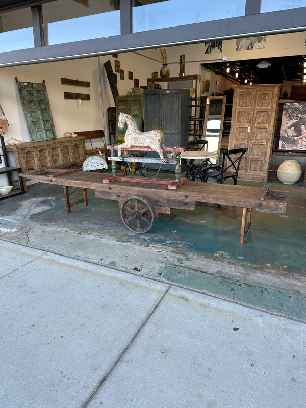 Vintage Vendors Cart