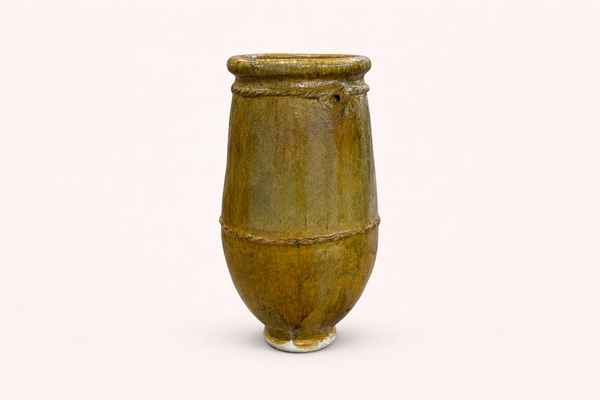 Large Tamagroute Vessel