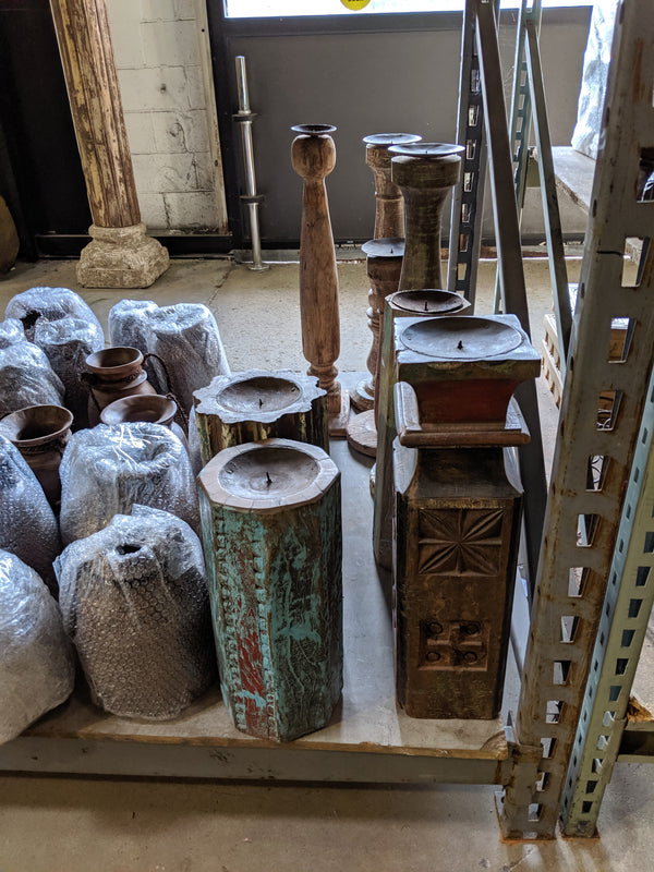 Wdn. Pillar Candle Stand