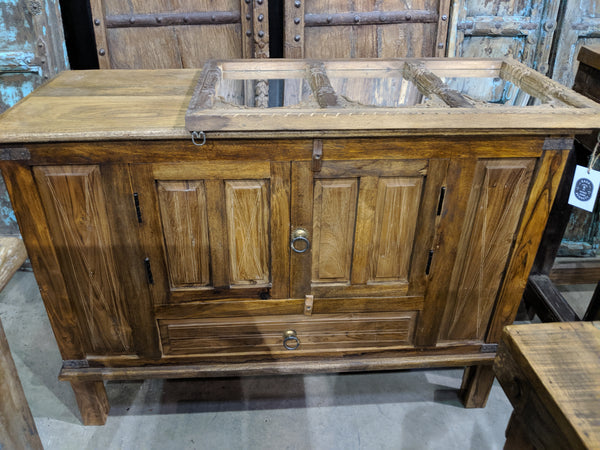 Wdn. Sideboard