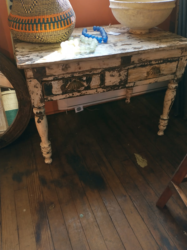 Vitage Teak Table w Drawers