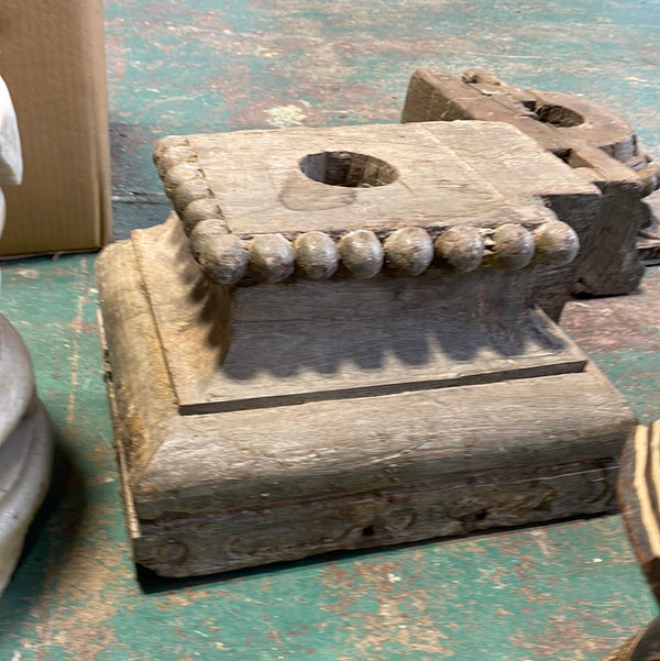Wooden Pillar Base